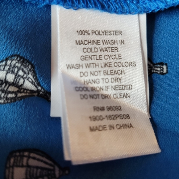 Hot air balloon print top - Picture 4 of 8